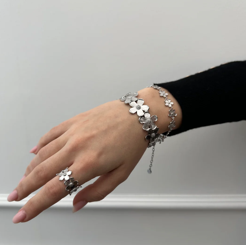 Sistie 2ND stålarmring Camelia