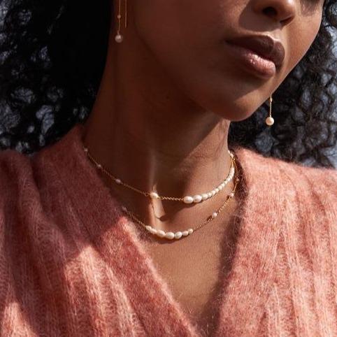 Aura flow halskæde, forgyldt - Sct. Mathias Ure & Guld