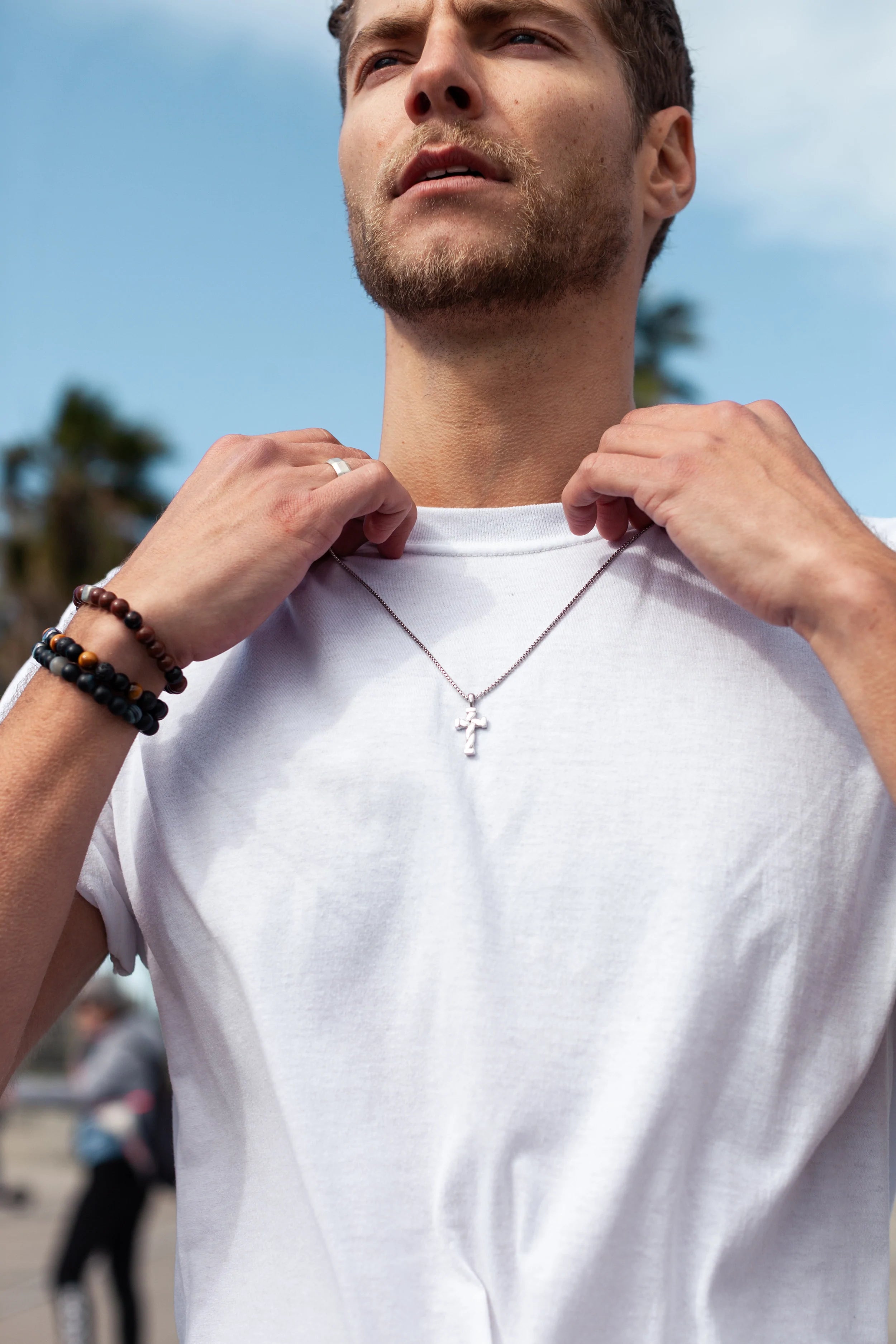 Hope Twisted Cross Halskæde