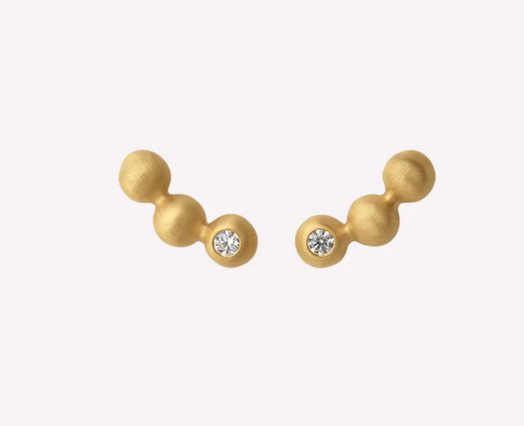 Pebbles 3, ørestikker