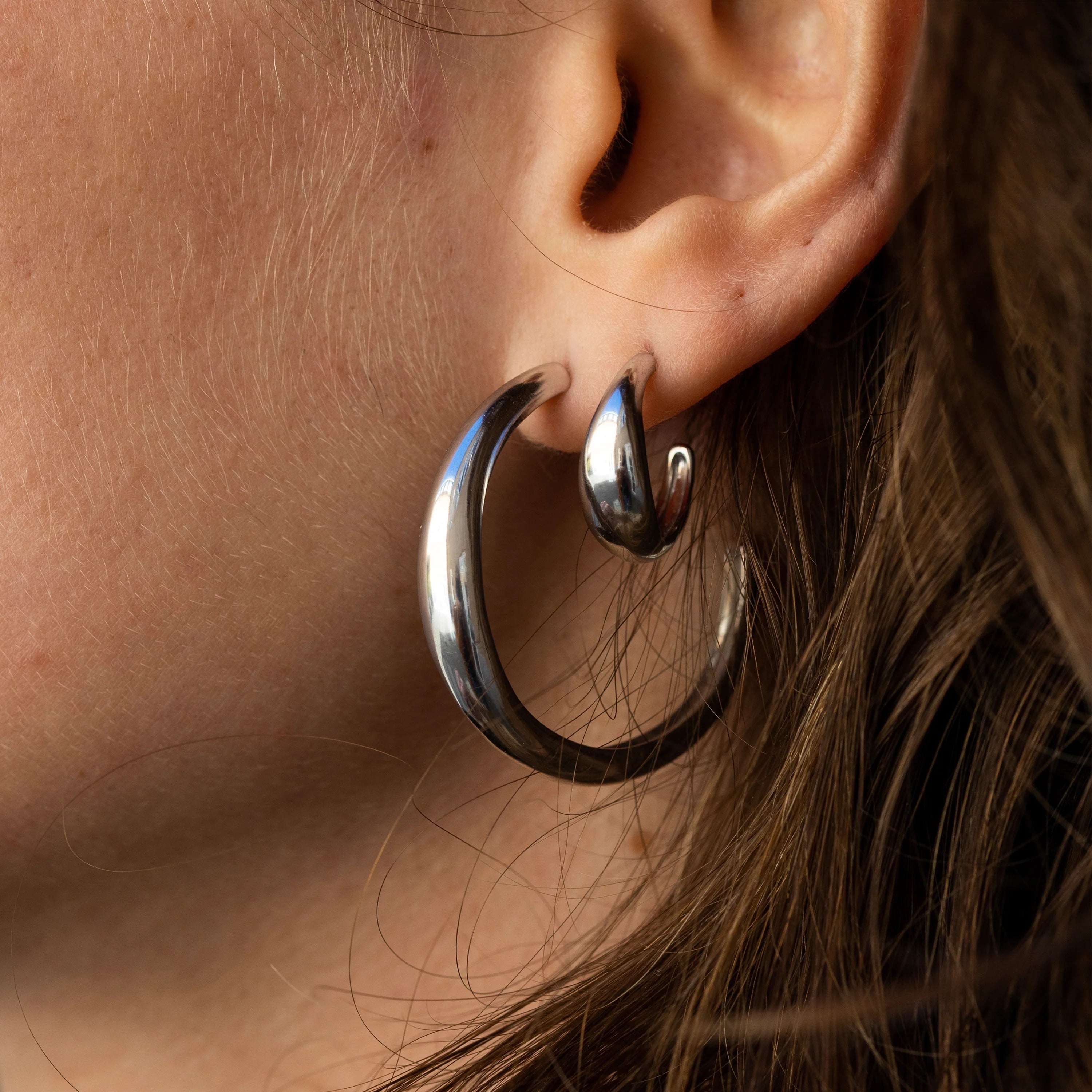 Ocean Flow Polished XL hoops