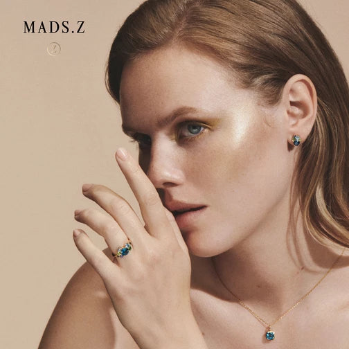 FOUR SEASONS WINTER ring i 14 kt. guld m. ægte sten og brillant